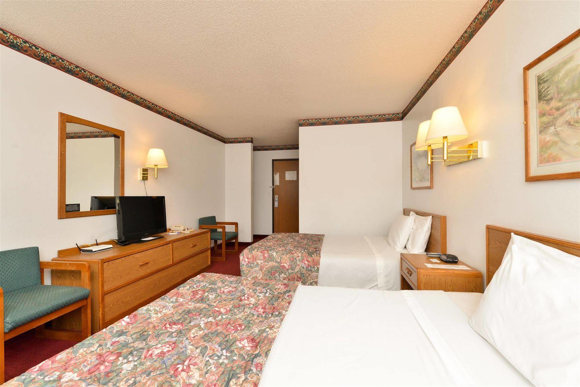 Americas Best Value Inn & Suites Clear Lake Zewnętrze zdjęcie